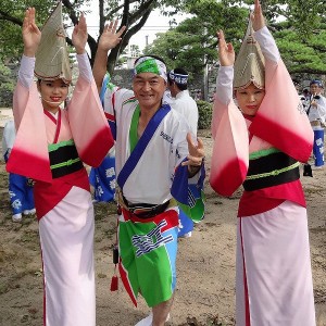徳島阿波踊りに参加!
